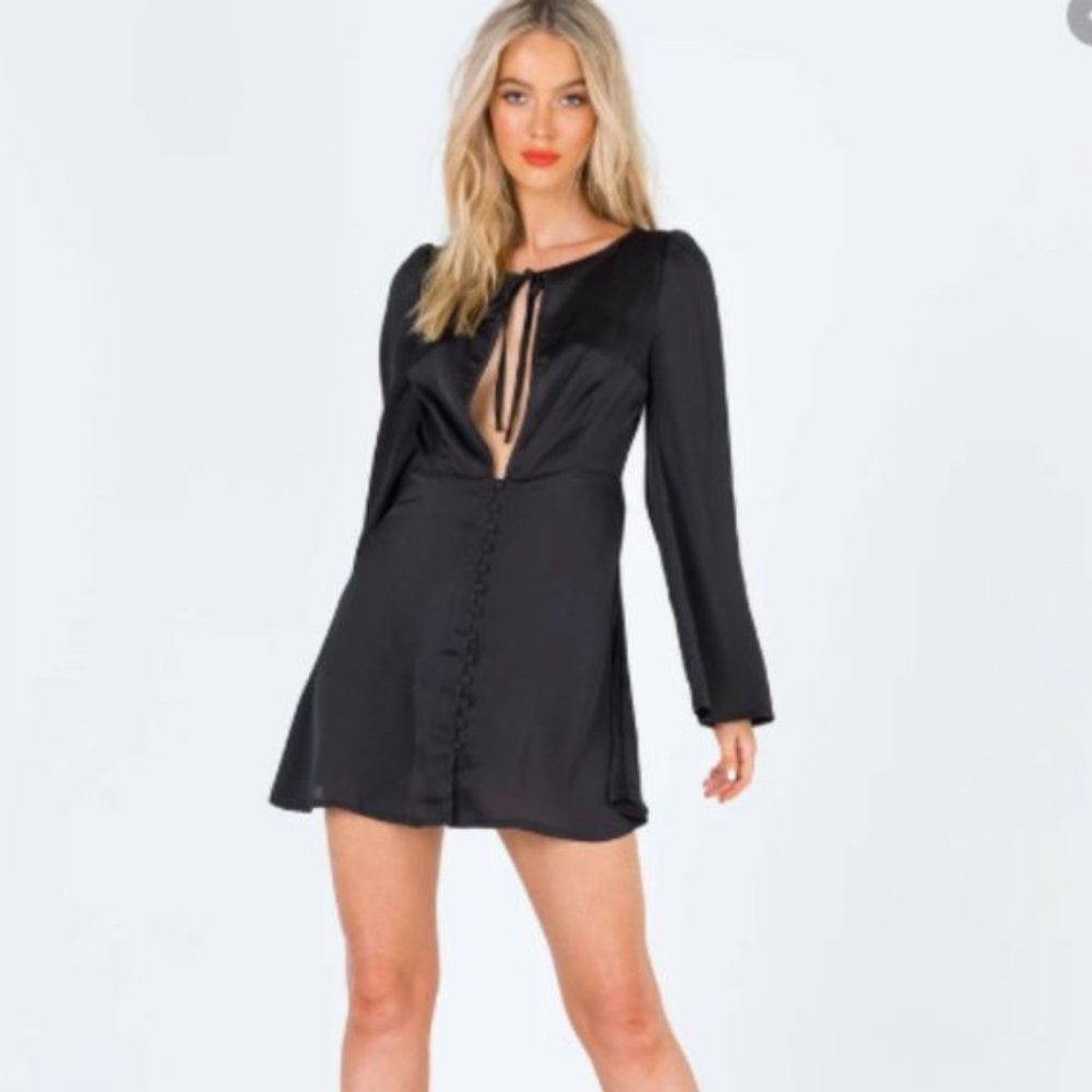 NEW Lioness The Trendsetter Dress Black Plunge Long Sleeve Womens Size XXL